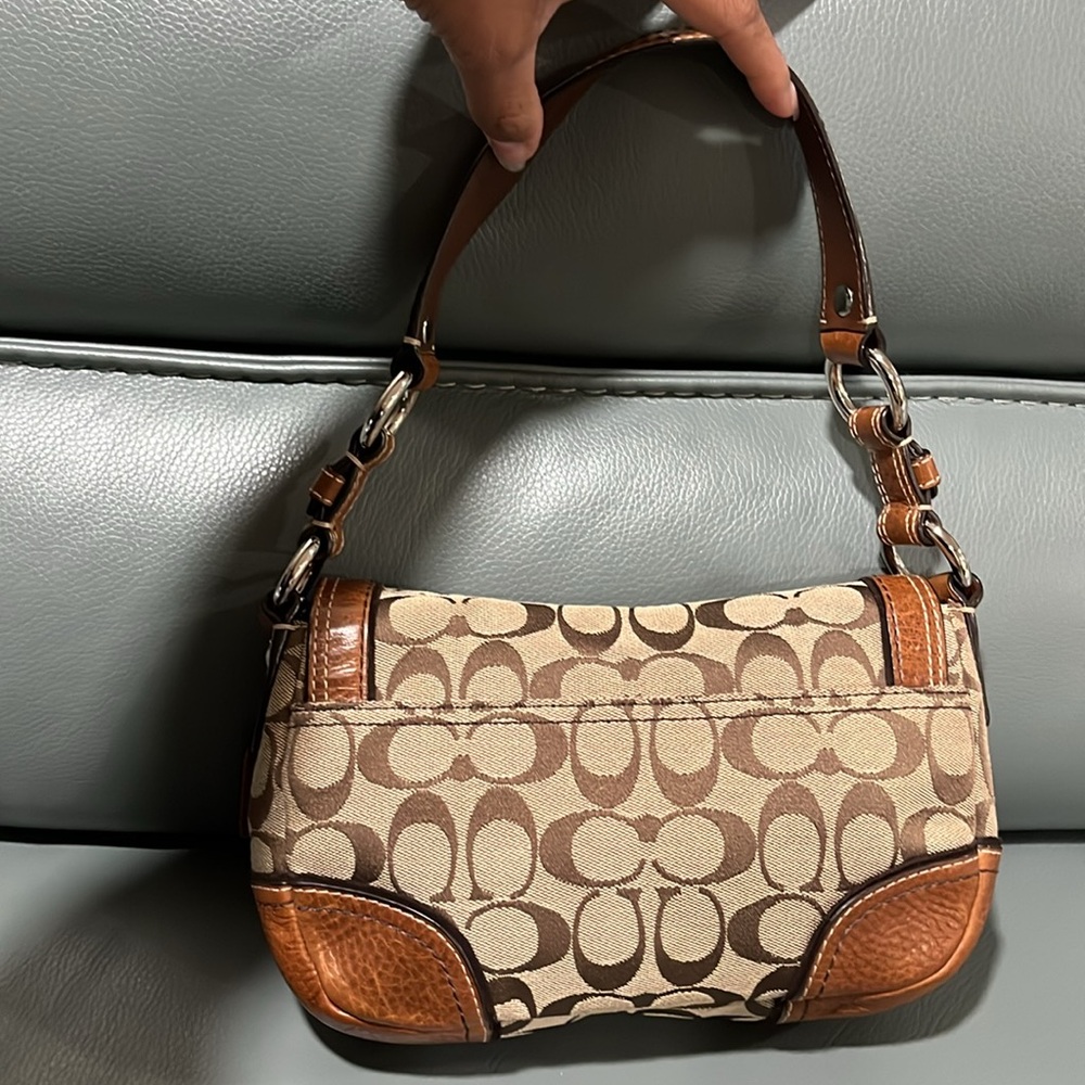 Coach Signature Brown and Tan Shoulder Bag - Picture 6 of 11